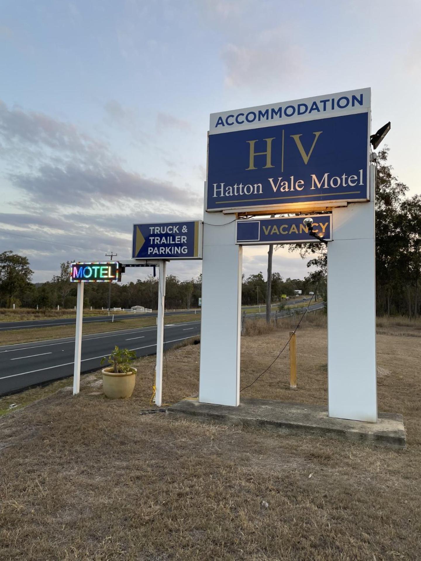 哈顿谷汽车旅馆 Hatton Vale 外观 照片
