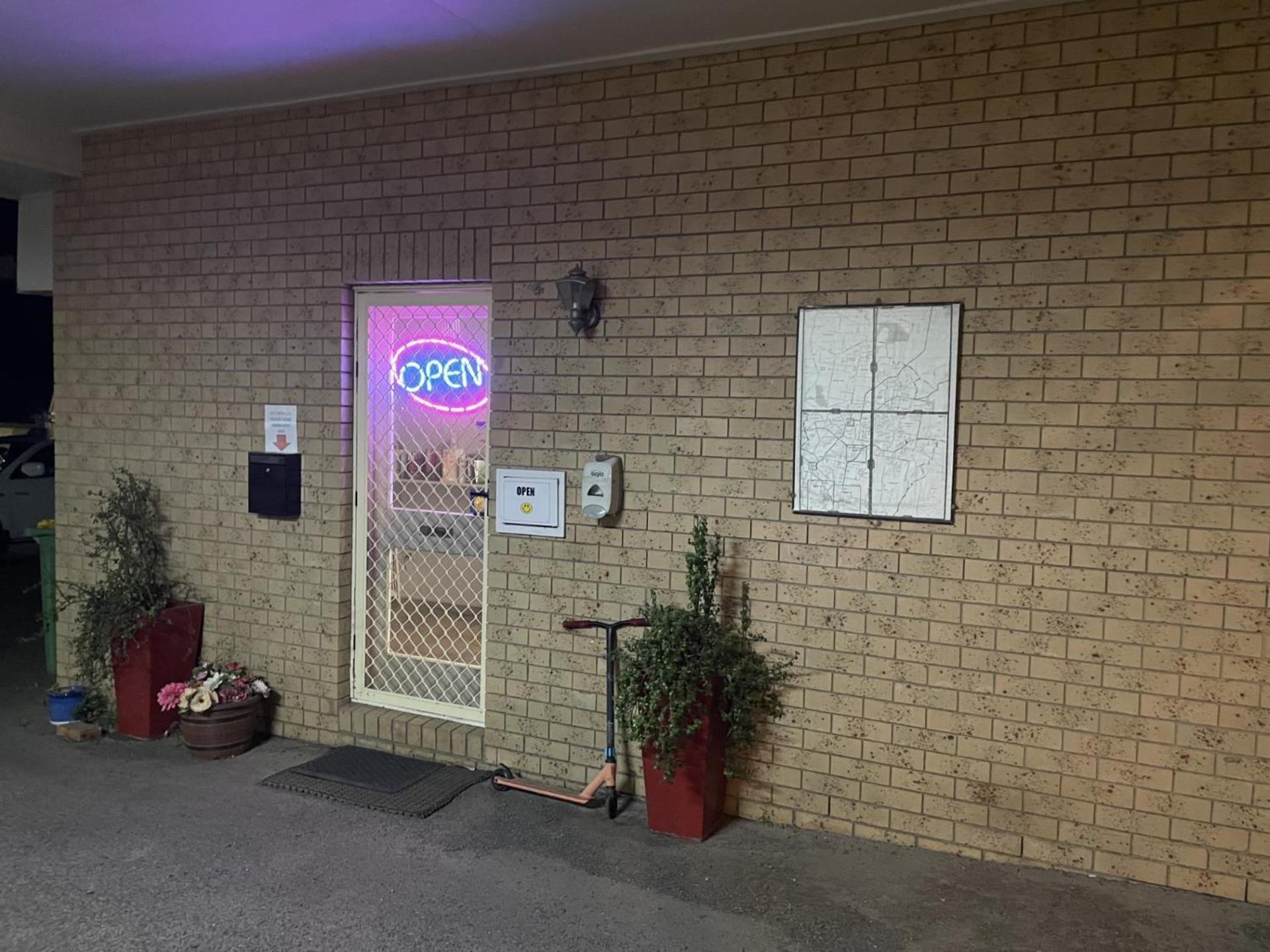 哈顿谷汽车旅馆 Hatton Vale 外观 照片
